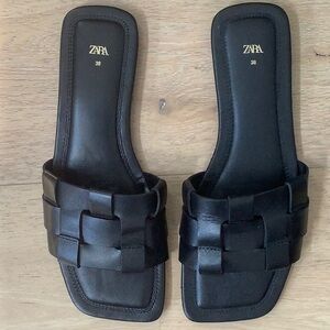 Zara Black Woven Flat Leather Sandals